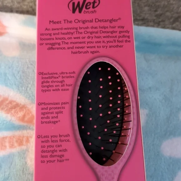 🆕📢 Just In.....Hello Kitty Wet Brush Detangler - Picture 5 of 7